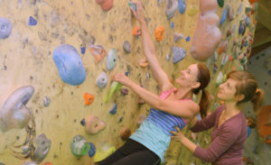 therapeutical climbing physical therapy workshop
